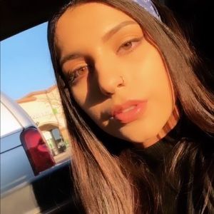 Meet your Posher, Susanna